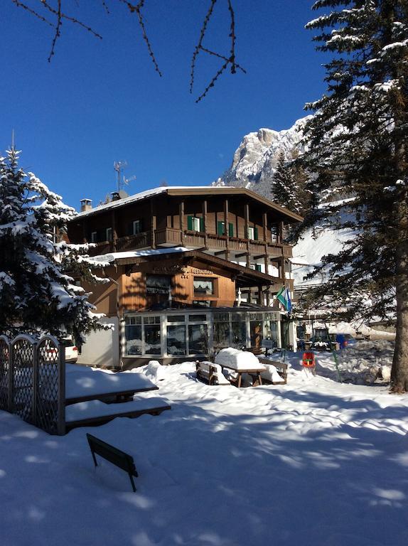 Hotel Al Lago Soraga Exteriér fotografie