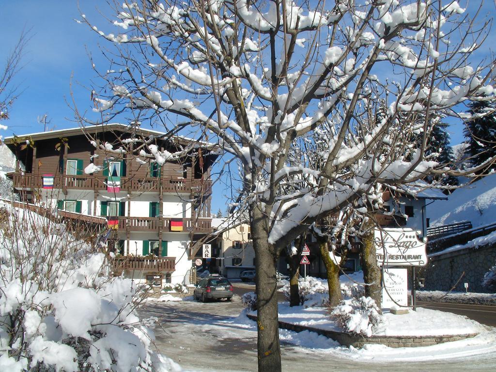 Hotel Al Lago Soraga Exteriér fotografie