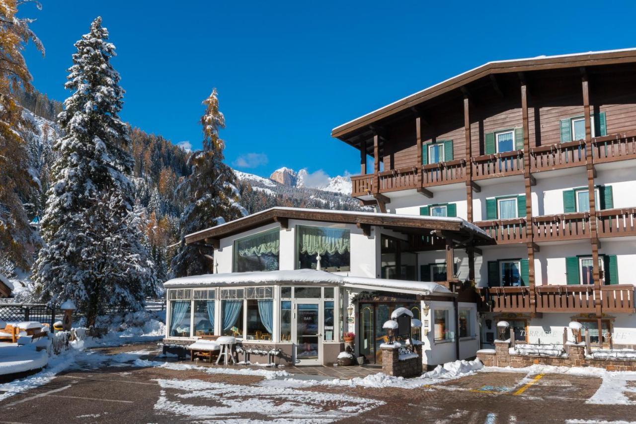 Hotel Al Lago Soraga Exteriér fotografie